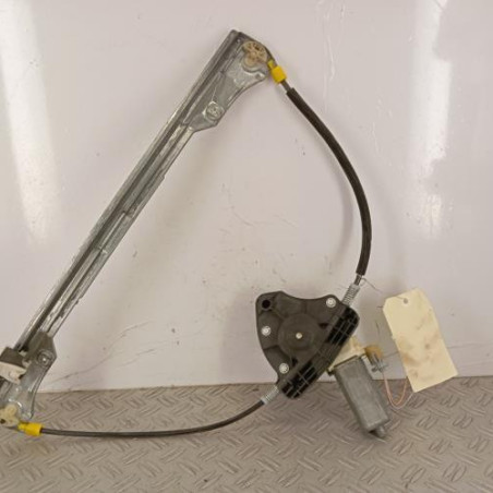 Leve vitre electrique avant gauche RENAULT CLIO 2 CAMPUS Photo n°1