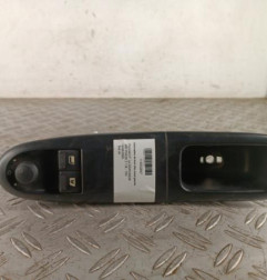 Interrupteur de leve vitre avant gauche PEUGEOT 406 Photo n°1