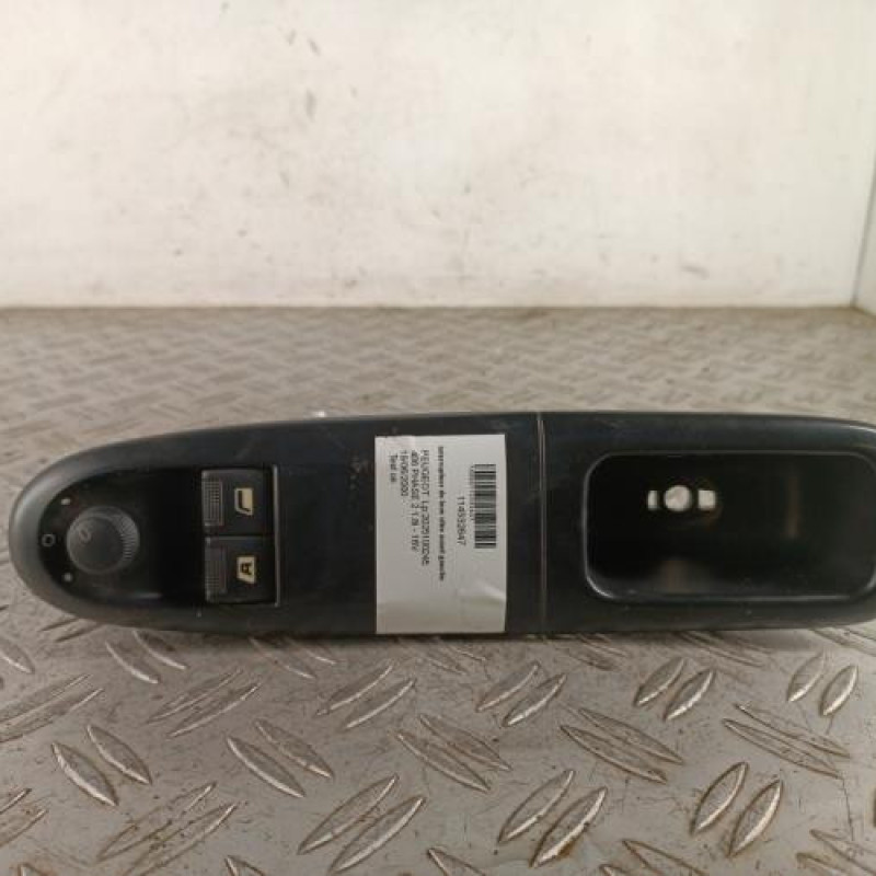 Interrupteur de leve vitre avant gauche PEUGEOT 406