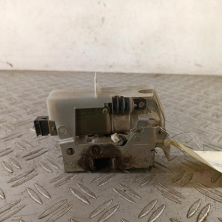 Serrure arriere droit RENAULT CLIO 2 CAMPUS Photo n°1