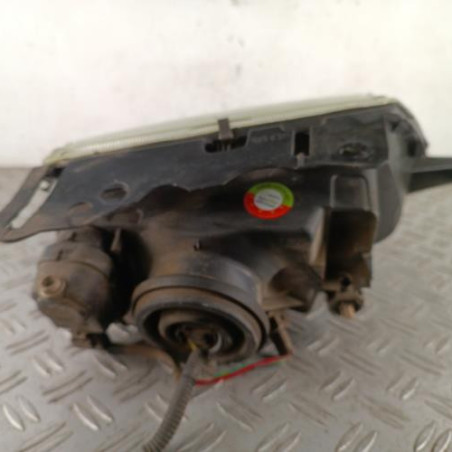 Optique avant principal gauche (feux)(phare) CITROEN SAXO