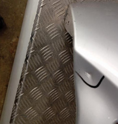 Pare choc arriere TOYOTA VERSO Photo n°4