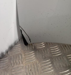 Pare choc arriere TOYOTA VERSO Photo n°5