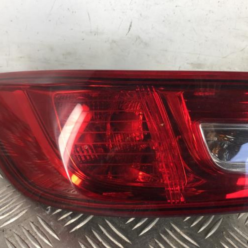 Feu arriere principal gauche (feux) RENAULT CLIO 4