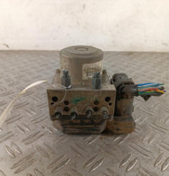 Bloc ABS (freins anti-blocage) NISSAN JUKE 1 Photo n°1