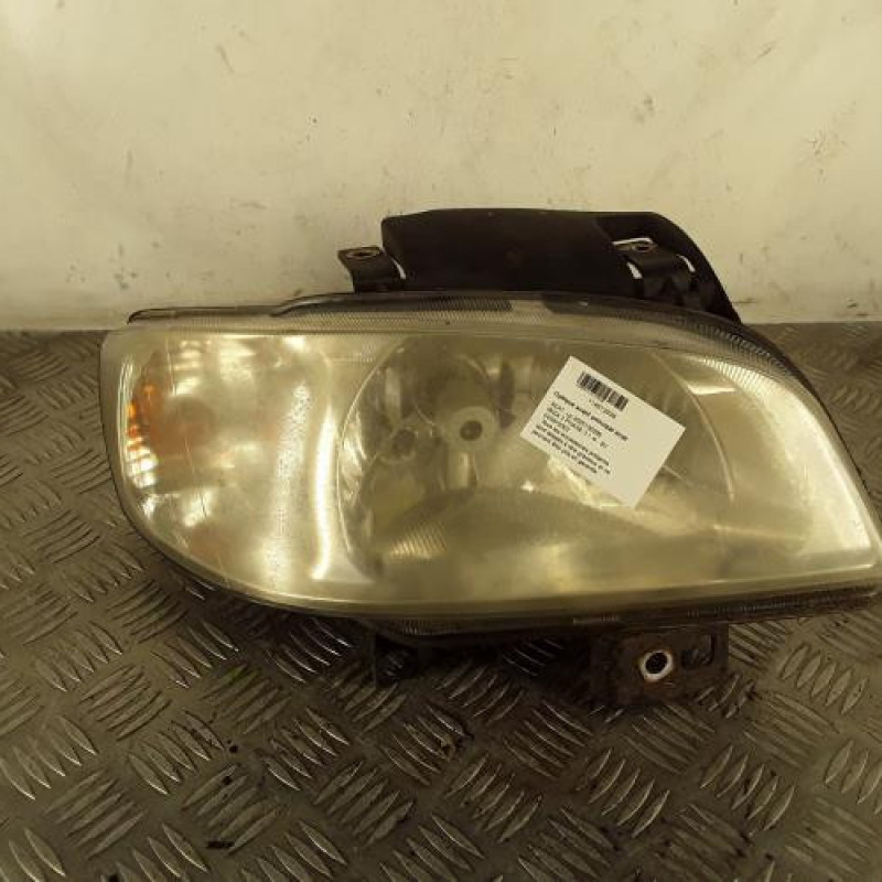Optique avant principal droit (feux)(phare) SEAT IBIZA 2