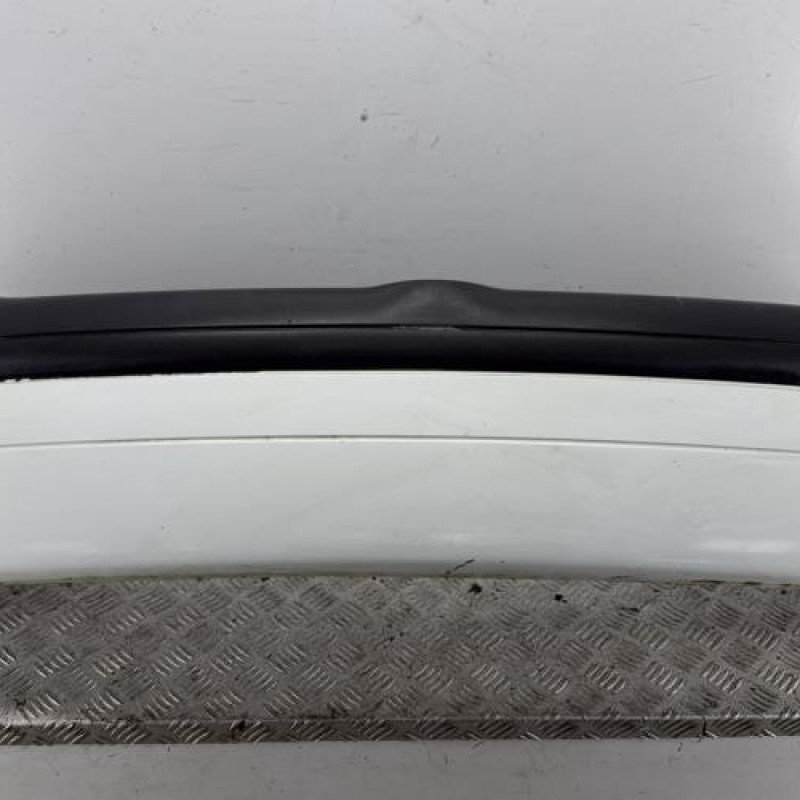 Pare choc arriere RENAULT CLIO 2