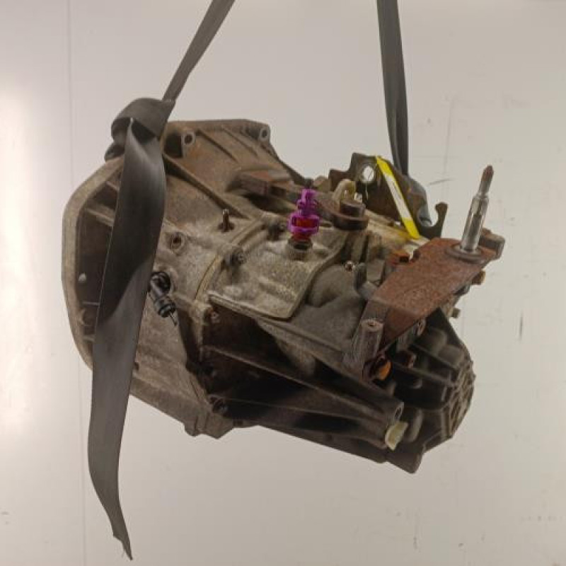 Boite de vitesses RENAULT TRAFIC 2