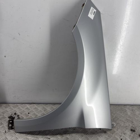 Aile avant gauche MERCEDES CLASSE B 245 Photo n°1