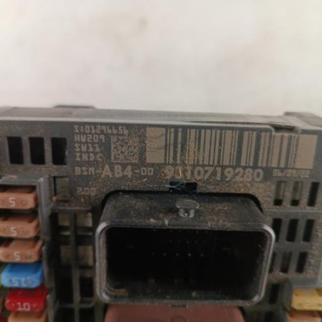 Boitier servitude moteur (BSM) PEUGEOT 508 1 SW