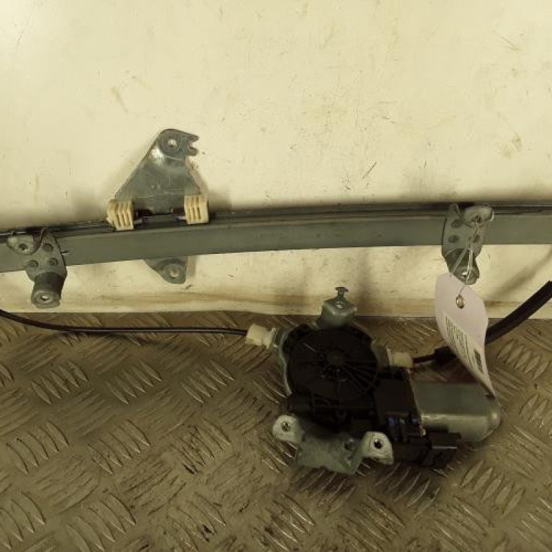 Leve vitre electrique avant gauche NISSAN NOTE 1