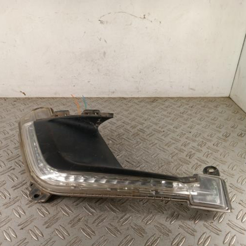 Feu diurne avant droit PEUGEOT 308 1