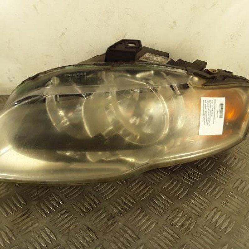 Optique avant principal gauche (feux)(phare) AUDI A4 2
