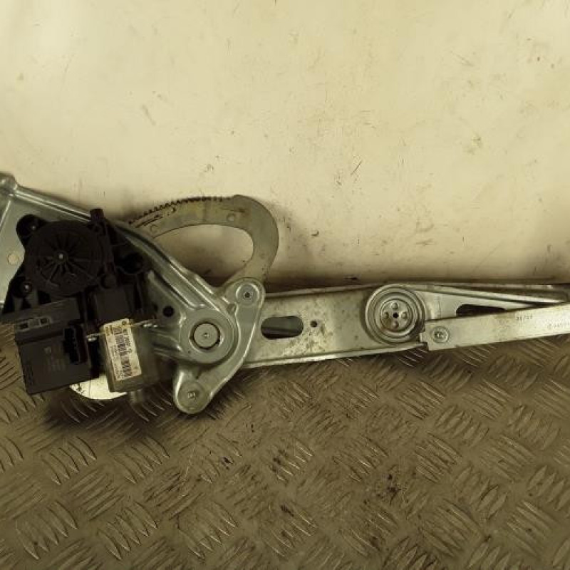 Leve vitre electrique avant droit RENAULT GRAND SCENIC 3