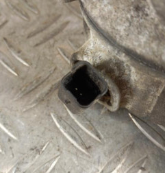 Compresseur clim PEUGEOT 308 1 Photo n°3