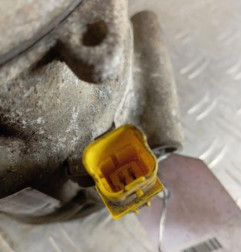 Compresseur clim PEUGEOT 308 1 Photo n°4