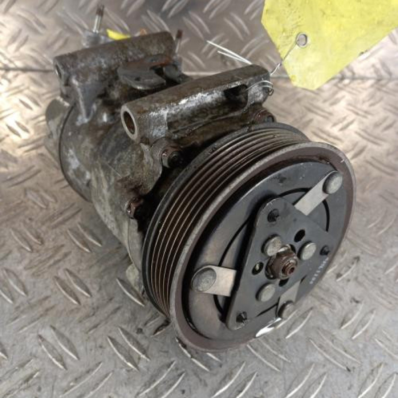 Compresseur clim PEUGEOT 207 Compresseur clim PEUGEOT 207