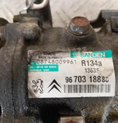 Compresseur clim PEUGEOT 207 Photo n°5