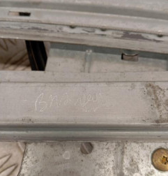 Leve vitre electrique avant gauche CITROEN XSARA PICASSO Photo n°5