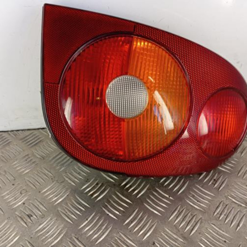 Feu arriere principal gauche (feux) RENAULT MEGANE 1