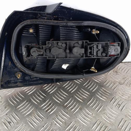 Feu arriere principal gauche (feux) RENAULT MEGANE 1