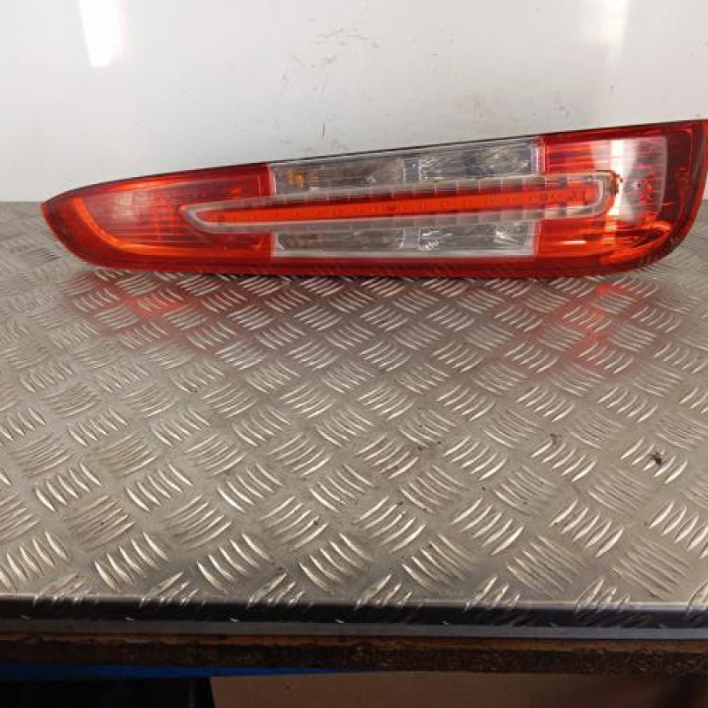 Feu arriere principal gauche (feux) FORD C-MAX 1