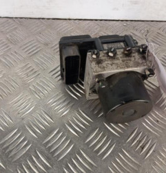 Bloc ABS (freins anti-blocage) VOLKSWAGEN FOX Photo n°1