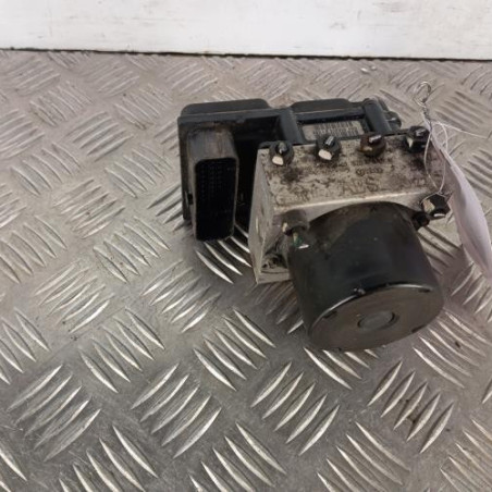 Bloc ABS (freins anti-blocage) VOLKSWAGEN FOX Photo n°1