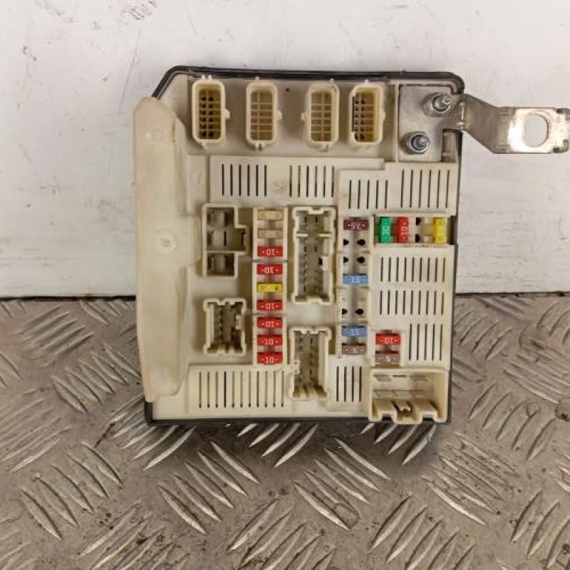 Boitier UPC RENAULT SCENIC 2