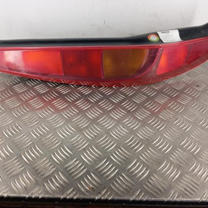 Feu arriere principal gauche (feux) FIAT PUNTO 2
