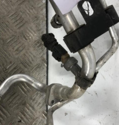 Tuyau de climatisation PEUGEOT 308 2 Photo n°4