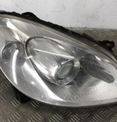 Optique avant principal droit (feux)(phare) MERCEDES CLASSE B 245 Photo n°1