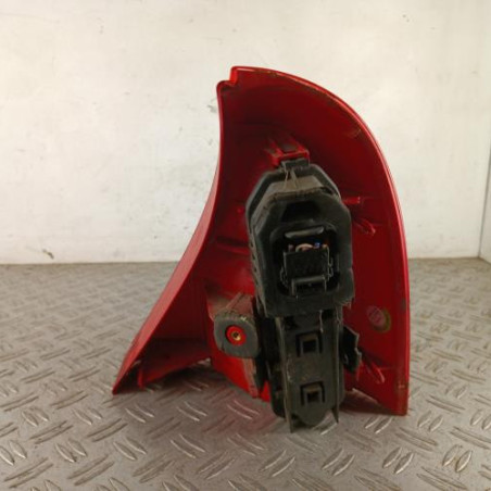 Feu arriere principal gauche (feux) RENAULT CLIO 2