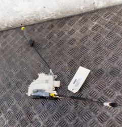 Serrure arriere droit AUDI A6 4 Photo n°1