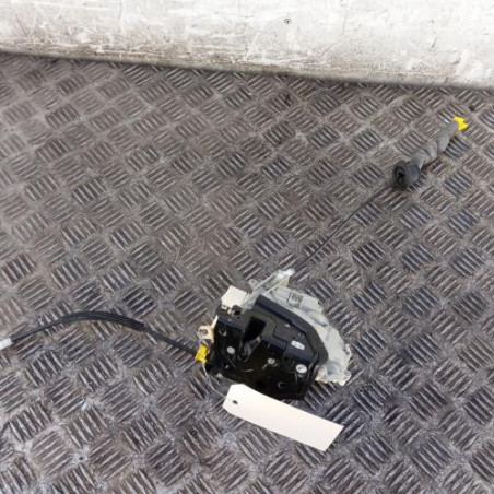 Serrure arriere droit AUDI A6 4