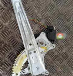 Leve vitre electrique arriere droit SUZUKI SWIFT 4