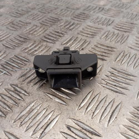 Serrure de hayon DACIA SANDERO 1 Photo n°1