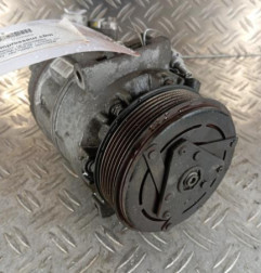 Compresseur clim RENAULT LAGUNA 3 Photo n°1