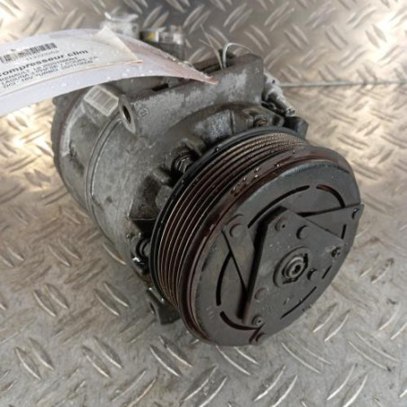 Compresseur clim RENAULT LAGUNA 3 Photo n°1