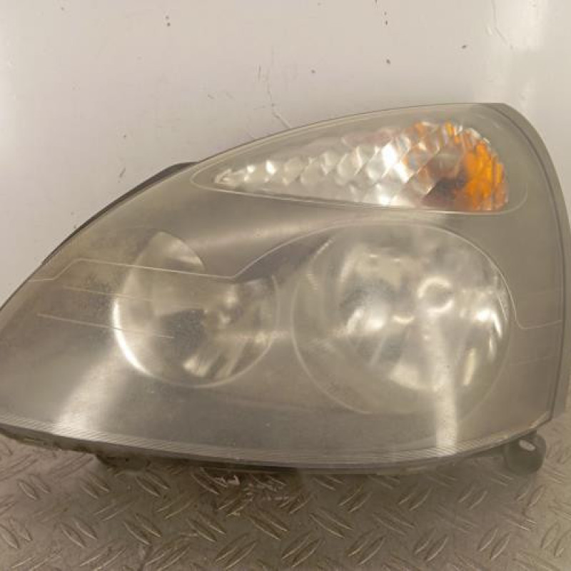 Optique avant principal gauche (feux)(phare) RENAULT CLIO 2