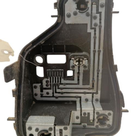 Platine feu arriere droit VOLKSWAGEN POLO 5 Photo n°1