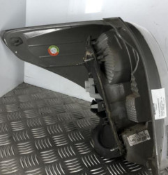 Feu arriere principal droit (feux) TOYOTA VERSO