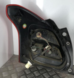 Feu arriere principal droit (feux) SUZUKI SWIFT 5