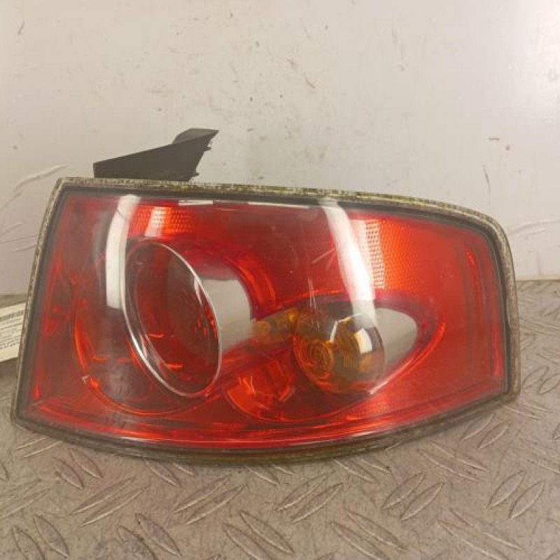 Feu arriere principal droit (feux) SEAT IBIZA 3