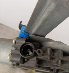 Leve vitre electrique avant droit RENAULT LAGUNA 2 Photo n°4