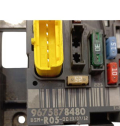 Boitier servitude moteur (BSM) PEUGEOT 308 1 Photo n°3