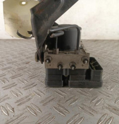 Bloc ABS (freins anti-blocage) CITROEN C3 1 Photo n°4