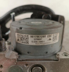 Bloc ABS (freins anti-blocage) PEUGEOT 2008 1