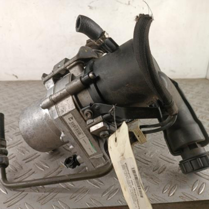 Pompe de direction PEUGEOT 508 1 SW