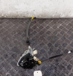 Serrure arriere gauche AUDI A6 4